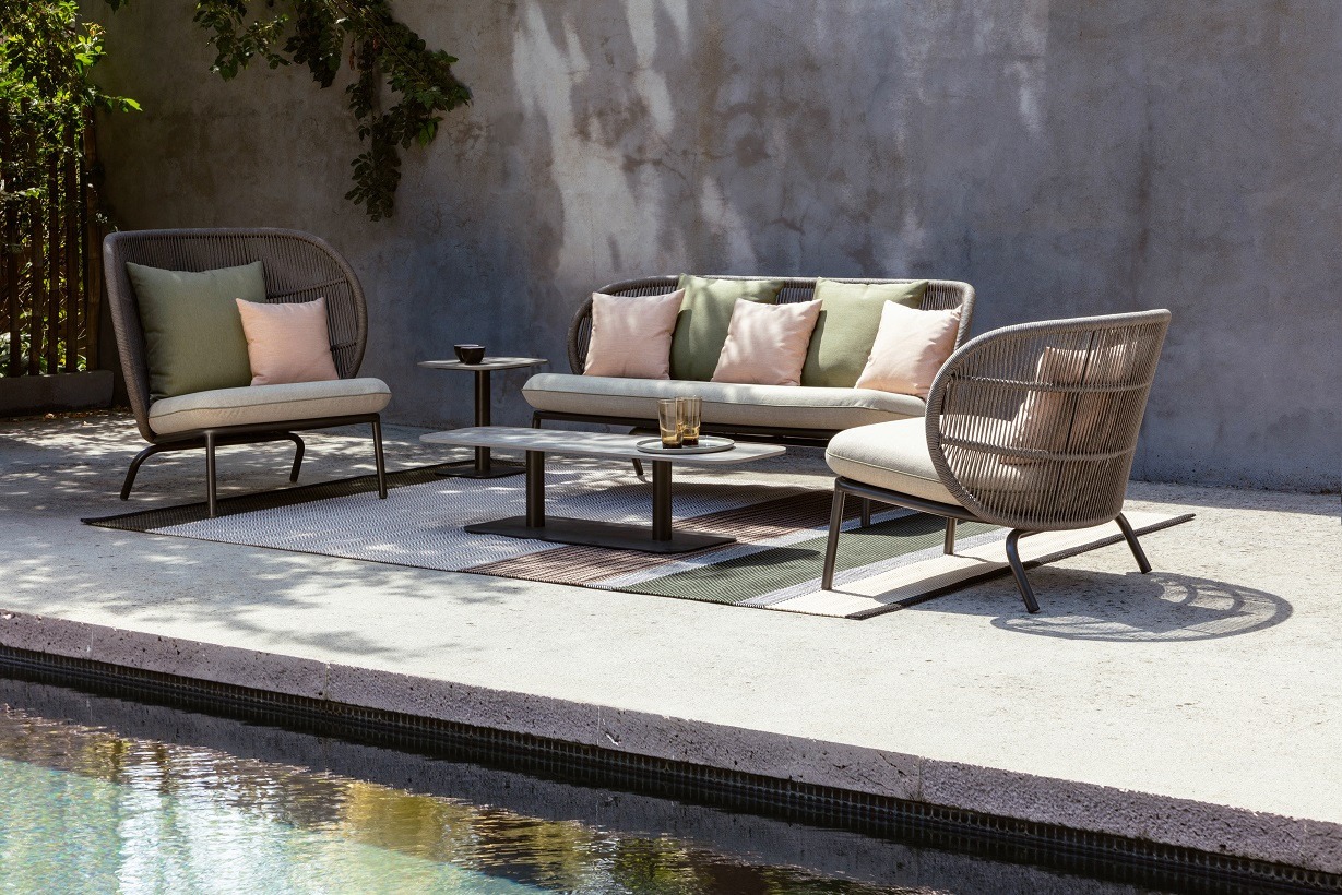 canape_exterieur_kodo_lounge_sofa_de_vincent_sheppard_sans_coussin_3