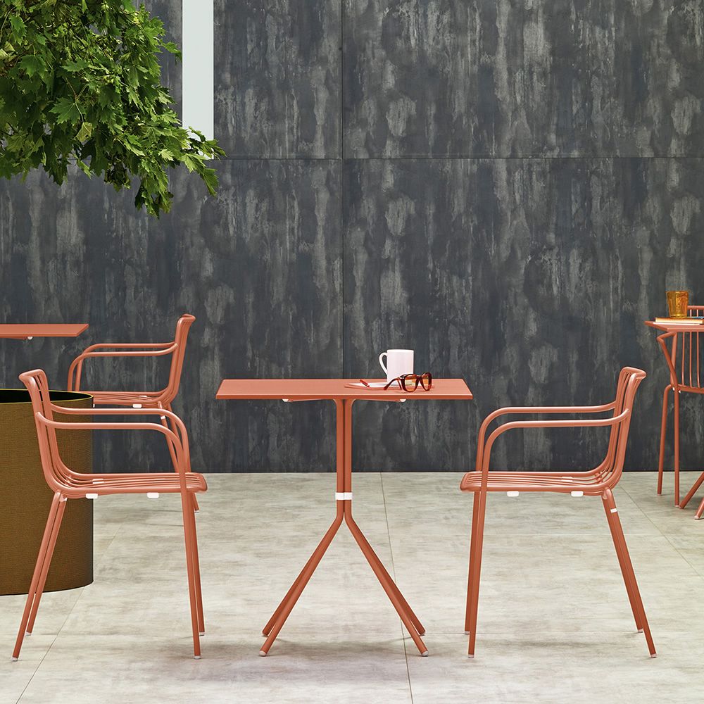 Table pliante optimisée petit restaurant